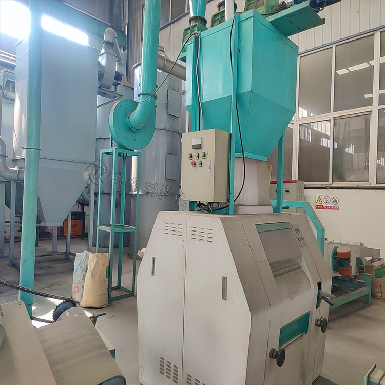 廢舊輪胎回收再利用項目的處理設(shè)備隸屬現(xiàn)代化環(huán)保產(chǎn)業(yè)